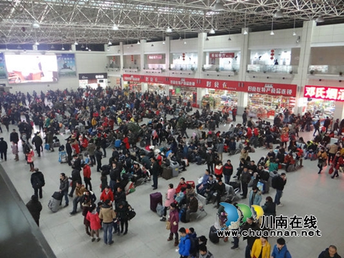 春运21天&nbsp;泸州道路平安发送旅客2792万人次(图1)