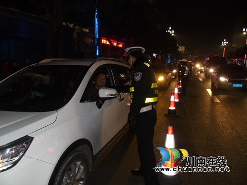 宜宾县交管大队扎实开展“酒驾”整治为春节护航(图1)