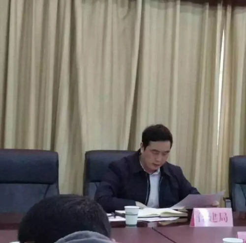 赤水市住建局局长袁启怀为消费者解析政策优惠(图4)