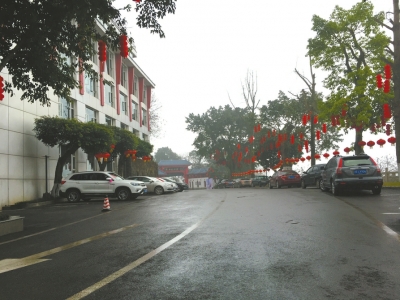 阴雨天气还要继续&nbsp;川南人感觉立了个“假”春(图1)