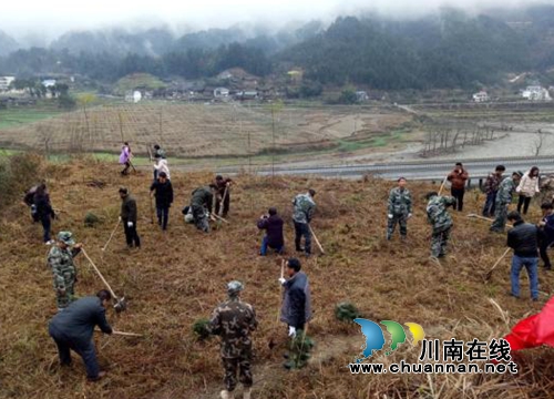 贵州江口县德旺乡组织开展2017年义务植树活动(图1) 贵州江口县德旺乡组织开展2017年义务植树活动(图1)