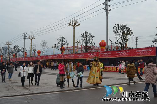 楼盘云集黔北明珠!赤水第二届房交会今日启幕(图11) 楼盘云集黔北明珠!赤水第二届房交会今日启幕(图11)