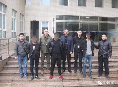 泸县警方开展打击“盗抢骗”犯罪专项行动纪实(图6) 泸县警方开展打击“盗抢骗”犯罪专项行动纪实(图6)
