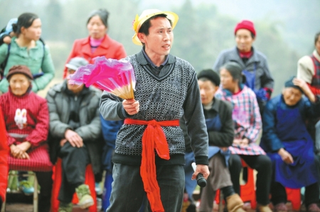 宜宾石城山花灯：承汉代遗韵&nbsp;诙谐闹新年(图1)