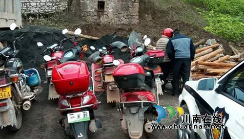 剑指藏污纳垢 古蔺警方雷霆行动整治“盗抢骗”(图2) 剑指藏污纳垢 古蔺警方雷霆行动整治“盗抢骗”(图2)