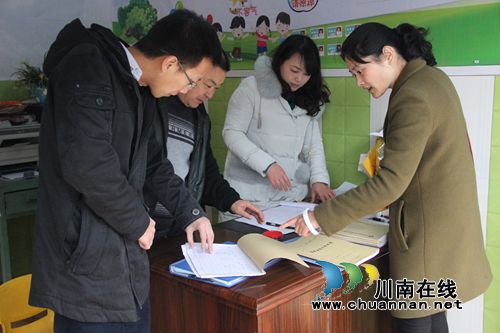 纳溪棉花坡镇开展2017年春季学校食堂及周边食品安全专项检查(图1)