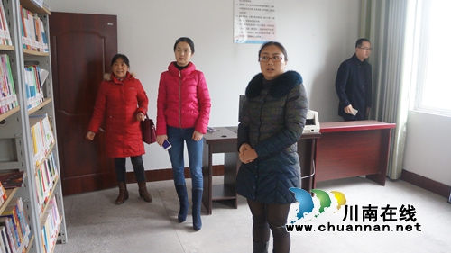 泸县县委宣传部到立石镇指导“幸福美丽新村·文化院坝”建设(图1)