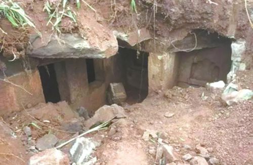 川南城际铁路自泸段工地发现明代墓葬(图1) 川南城际铁路自泸段工地发现明代墓葬(图1)