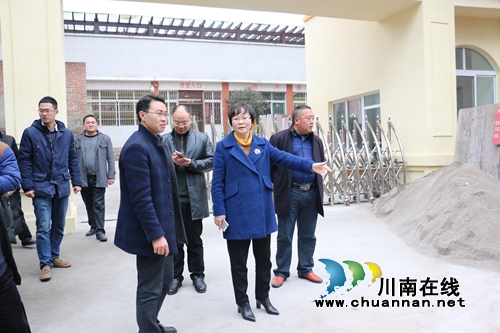 陈佳到泸县潮河镇检查节后安全生产工作(图1) 陈佳到泸县潮河镇检查节后安全生产工作(图1)