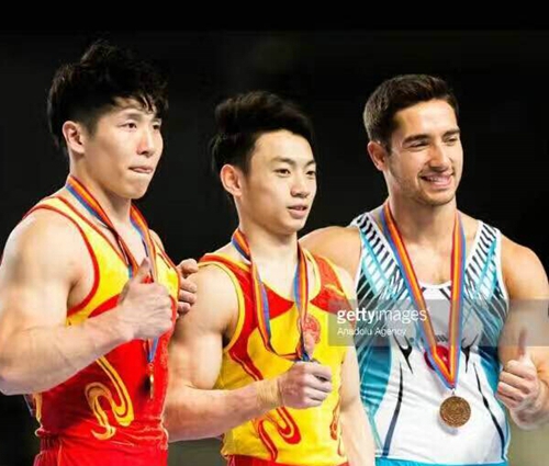 2金1银!宜宾“小邹凯”称雄体操世界杯(图2) 2金1银!宜宾“小邹凯”称雄体操世界杯(图2)