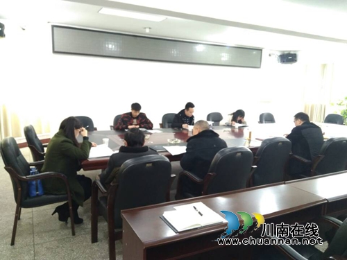 合江县纪委调研组调研县国土局调研行政审批工作(图1)