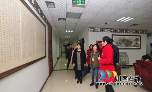 西南医大中医院与贵州“朱砂王国”的朋友结盟(图4) 西南医大中医院与贵州“朱砂王国”的朋友结盟(图4)