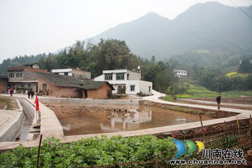 泸州市土地整治业务培训会在纳溪区召开(图13) 泸州市土地整治业务培训会在纳溪区召开(图13)