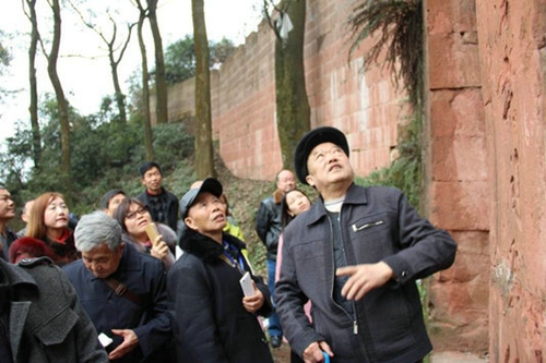 《秀美鼓楼山》征文采风活动在纳溪龙车启动(图2) 《秀美鼓楼山》征文采风活动在纳溪龙车启动(图2)