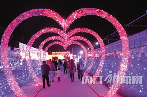内江“花芊谷”欢乐游：花市灯如昼&nbsp;歌舞醉游人(图2)