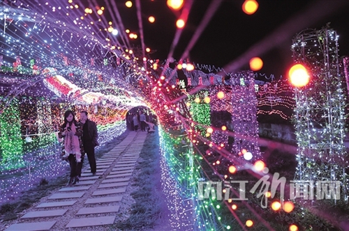 内江“花芊谷”欢乐游：花市灯如昼&nbsp;歌舞醉游人(图4)