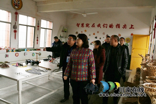 泸州市副市长马宗慧率队调研叙永均衡发展工作(图2) 泸州市副市长马宗慧率队调研叙永均衡发展工作(图2)