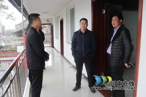 泸县县委副书记张学彬到云龙镇调研基层工作(图4) 泸县县委副书记张学彬到云龙镇调研基层工作(图4)
