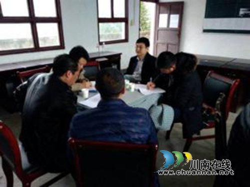 泸州叙永:抓实科研视导 提升教育质量(图2) 泸州叙永:抓实科研视导 提升教育质量(图2)