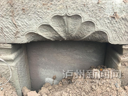泸州在建工地现明代古墓 室内无棺椁和陪葬品(图2) 泸州在建工地现明代古墓 室内无棺椁和陪葬品(图2)