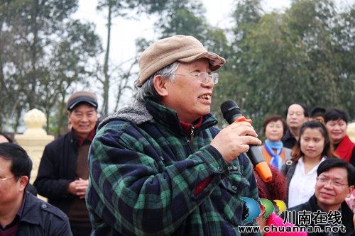 泸州第十四届诗会暨第六届梨花诗会在丹林举行(图5) 泸州第十四届诗会暨第六届梨花诗会在丹林举行(图5)
