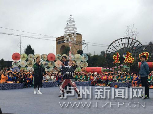 泸州民间高手展绝技 央视再次聚焦古蔺乡村(图1) 泸州民间高手展绝技 央视再次聚焦古蔺乡村(图1)