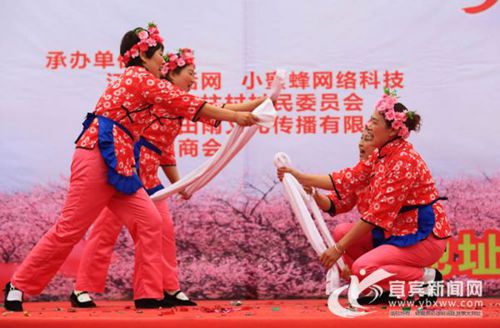 三生三世桃花开&nbsp;宜宾江安铁清镇桃花节办19天(图1)