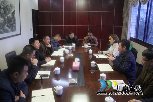 颜习林到泸县云龙镇调研基层人大工作(图1) 颜习林到泸县云龙镇调研基层人大工作(图1)