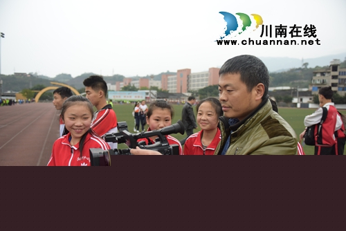 叙永：中小学生运动会现“科技裁判”(图2)