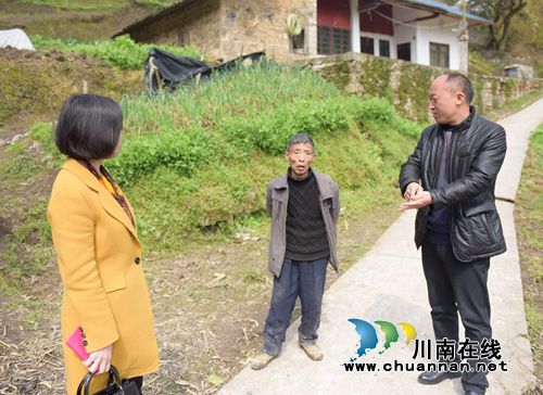 叙永县教育局：入户走访献良策&nbsp;抓好春耕助脱贫(图4)