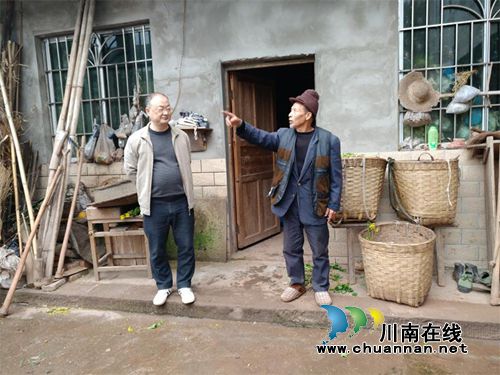 纳溪区人民医院在黄花村开展帮扶义诊活动(图2) 纳溪区人民医院在黄花村开展帮扶义诊活动(图2)