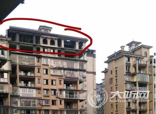 楼顶再现两层&nbsp;泸州酒城一号“最牛违建”被拆(图1)