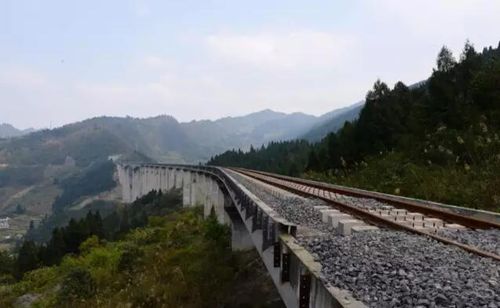 “煤炭运输专用线”古蔺叙大铁路预计8月通车(图11) “煤炭运输专用线”古蔺叙大铁路预计8月通车(图11)