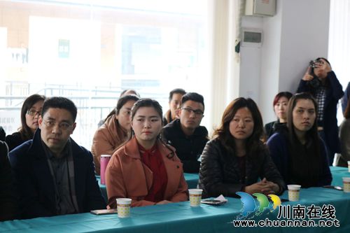 龙马潭举办“孔雀回归·赢在2017”返乡创业沙龙(图7) 龙马潭举办“孔雀回归·赢在2017”返乡创业沙龙(图7)