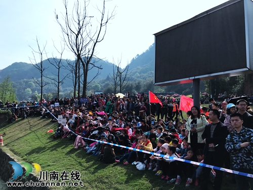 中国美酒音乐欢乐季启动仪式在纳溪隆重举行(图20) 中国美酒音乐欢乐季启动仪式在纳溪隆重举行(图20)