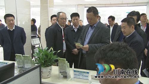四川省乌蒙山片区脱贫攻坚推进会在合江召开(图3)