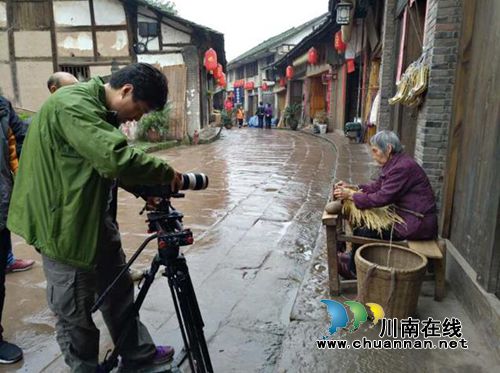 央视镜头下的尧坝古镇 居然找到了这么多宝!(图3) 央视镜头下的尧坝古镇 居然找到了这么多宝!(图3)