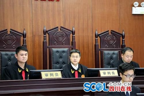 内江市中级人民法院院长带头办理疑难上诉案(图1) 内江市中级人民法院院长带头办理疑难上诉案(图1)
