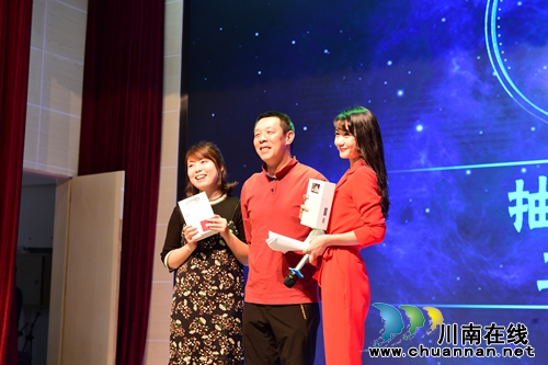 2017江阳区摄协大会：评多项大奖展摄影师风采(图12)