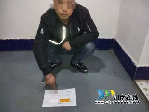 “躲”在家中吸食毒品&nbsp;古蔺男子被举报遭行拘(图2)