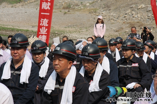 习水·古蔺国税、地税局第26个税收宣传月启动(图13)