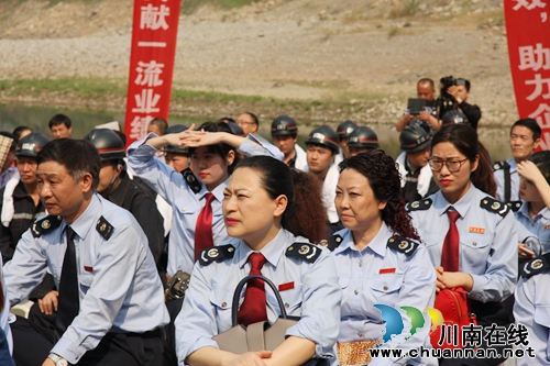 习水·古蔺国税、地税局第26个税收宣传月启动(图12)