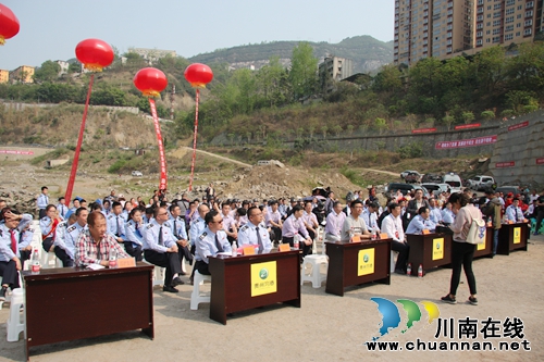 习水·古蔺国税、地税局第26个税收宣传月启动(图10)