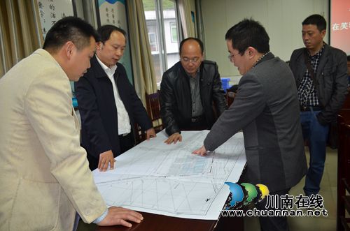 省煤矿安全“体检”专家组赴威鑫煤业督查安全“体检”(图1) 省煤矿安全“体检”专家组赴威鑫煤业督查安全“体检”(图1)