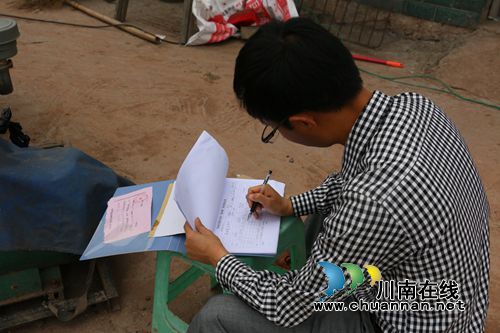 泸县潮河镇开展养殖场瘦肉精检测行动(图2)