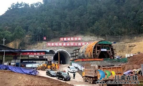 川南城际铁路泸县段预计2020年全面完成辅轨(图1)