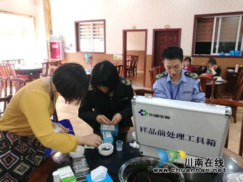 合江县食药监局：快检服务进餐馆&nbsp;群众吃上放心餐(图1)