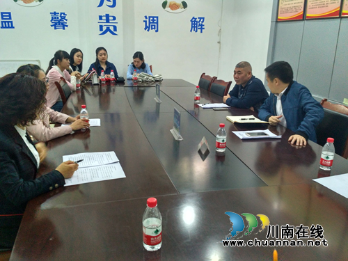 红星街道大驿坝社区包保单位创文工作正在行动(图2)