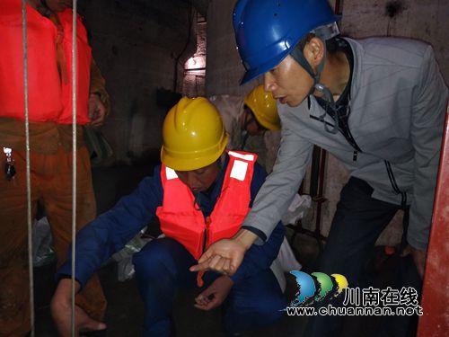 纳溪大洲驿:组织防洪应急演练 确保电站安全度汛(图1) 纳溪大洲驿:组织防洪应急演练 确保电站安全度汛(图1)