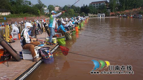 泸州市玉龙湖竞技培训基地首届开塘联谊赛圆满结束(图1)